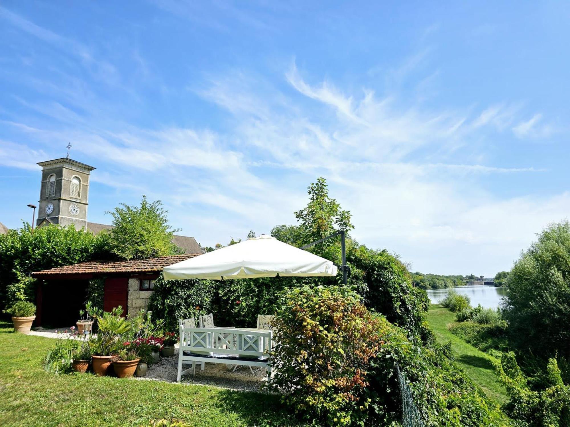 Jan'S Place In Burgundy Ecuelles  Εξωτερικό φωτογραφία
